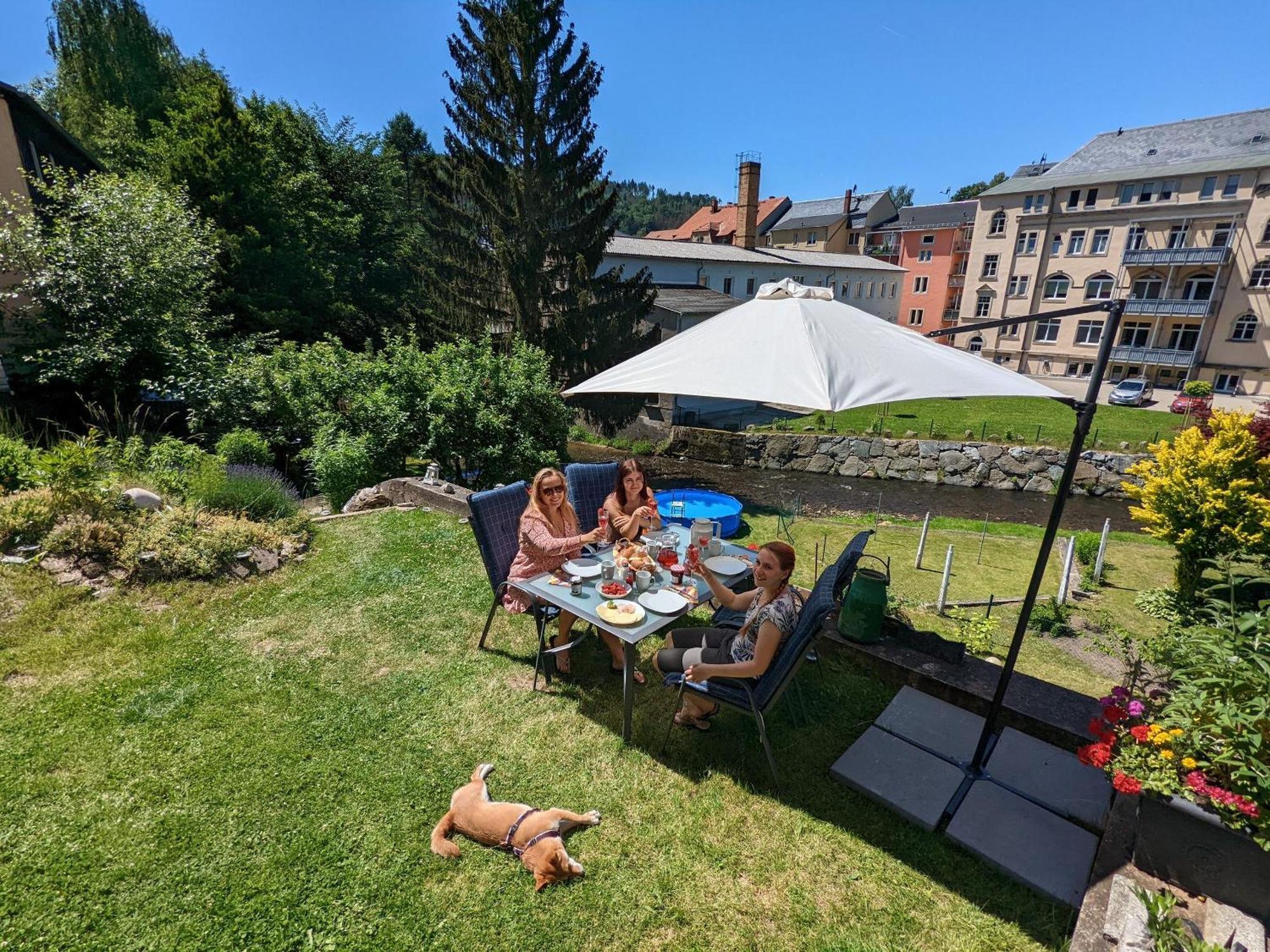 Hw1 - Urlaubsmagie - Sauna&Whirlpool Zum Entspannen Sebnitz Buitenkant foto